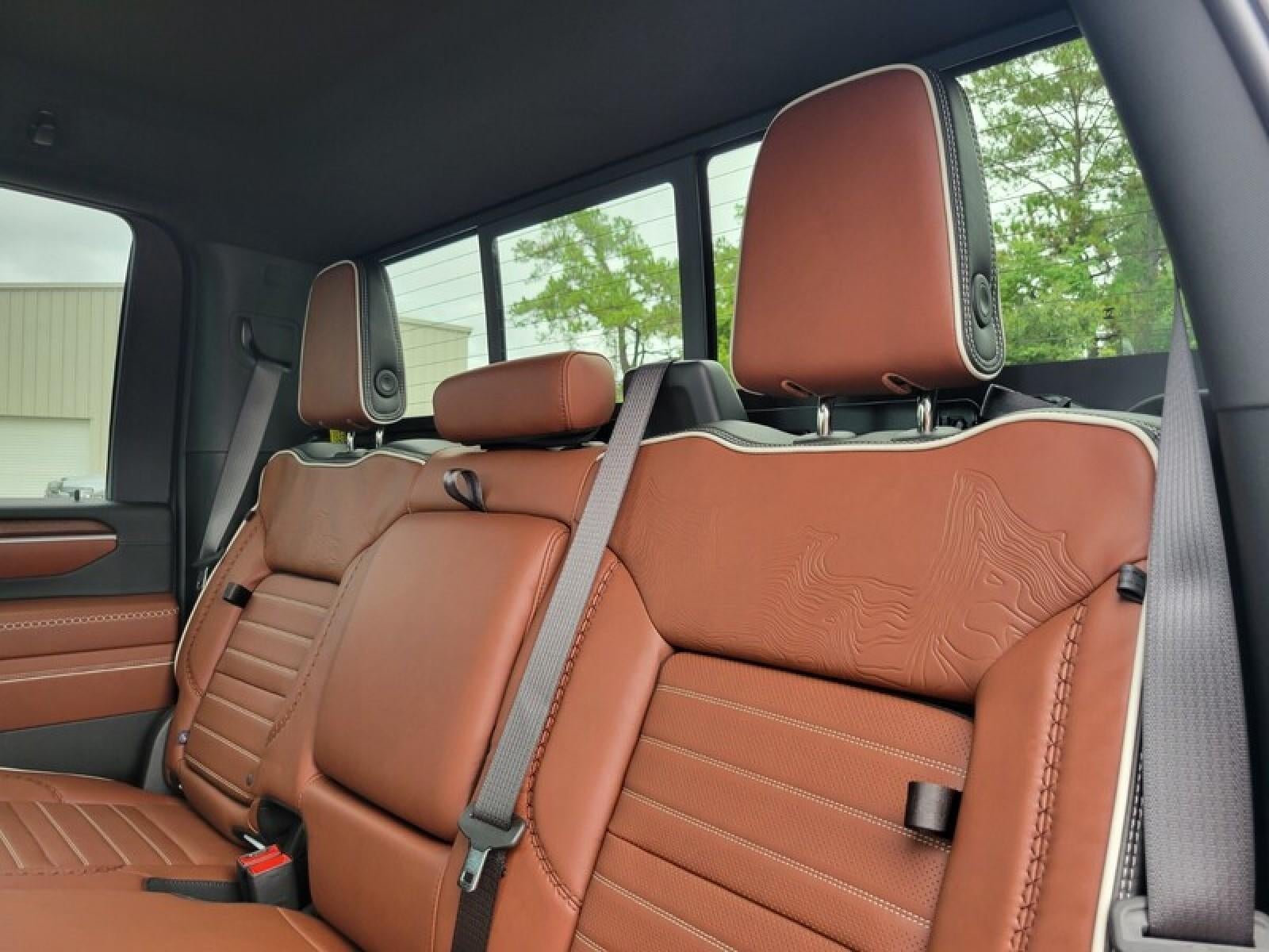 2026 GMC Sierra 2500 HD Crew Cab Standard Box 4-Wheel Drive Denali Ultimate