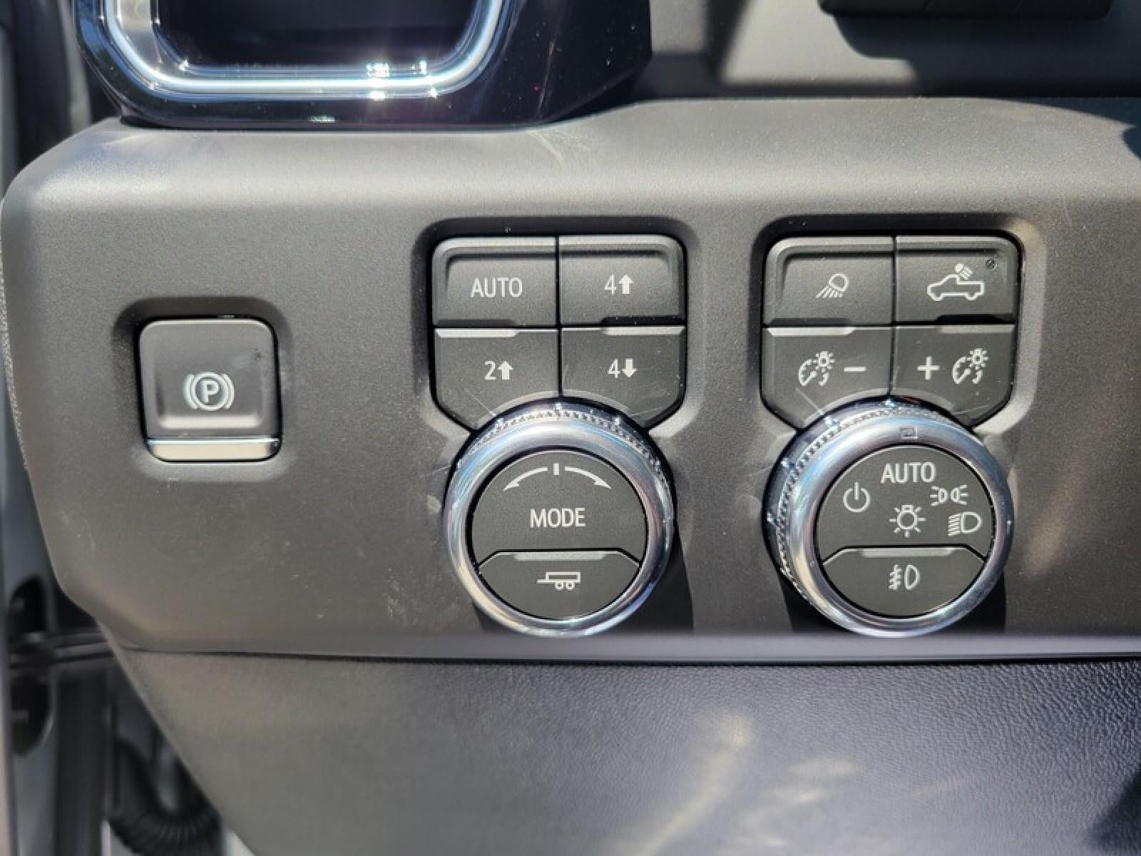 2026 GMC Sierra 2500 HD Crew Cab Standard Box 4-Wheel Drive Denali Ultimate