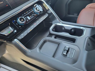 2026 GMC Sierra 2500 HD Crew Cab Standard Box 4-Wheel Drive Denali Ultimate