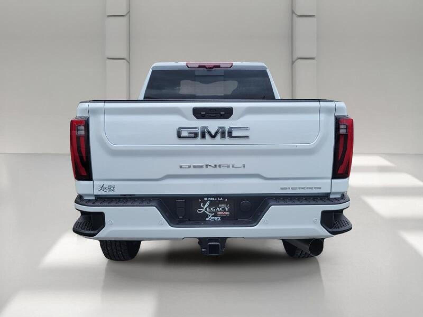 2026 GMC Sierra 2500 HD Crew Cab Standard Box 4-Wheel Drive Denali Ultimate