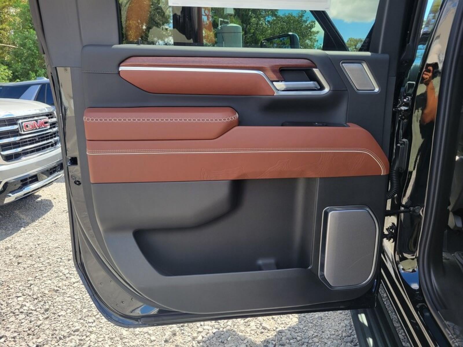2026 GMC Sierra 2500 HD Crew Cab Standard Box 4-Wheel Drive Denali Ultimate
