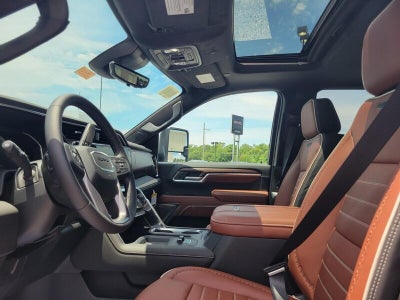 2026 GMC Sierra 2500 HD Crew Cab Standard Box 4-Wheel Drive Denali Ultimate