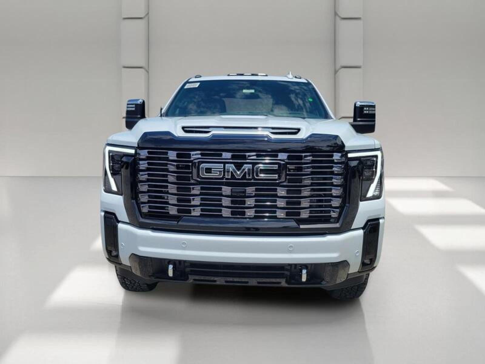 2026 GMC Sierra 2500 HD Crew Cab Standard Box 4-Wheel Drive Denali Ultimate