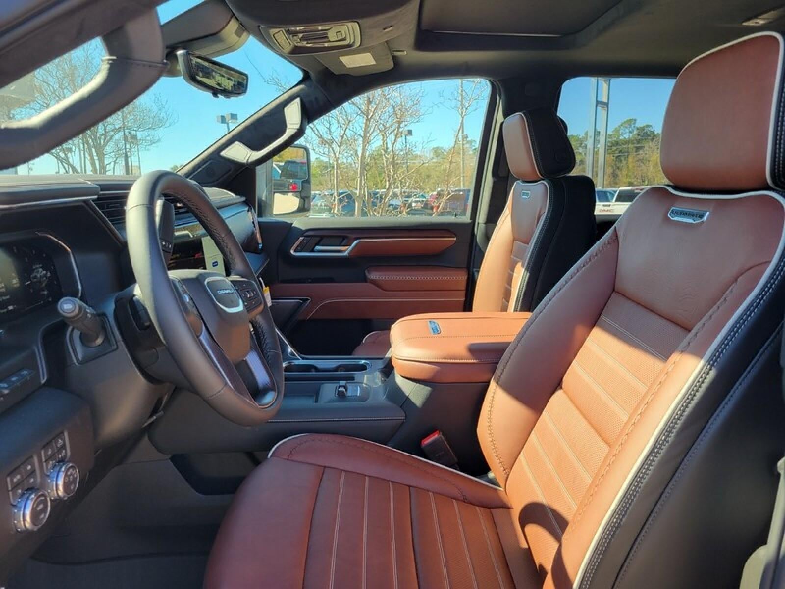 2026 GMC Sierra 3500 HD Crew Cab Long Box 4-Wheel Drive Denali Ultimate