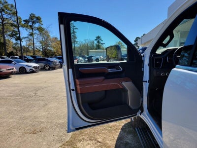 2026 GMC Sierra 3500 HD Crew Cab Long Box 4-Wheel Drive Denali Ultimate