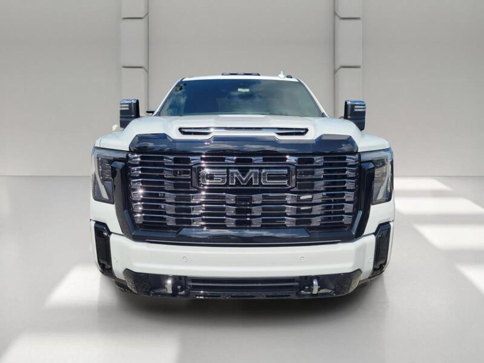 2026 GMC Sierra 3500 HD Crew Cab Long Box 4-Wheel Drive Denali Ultimate