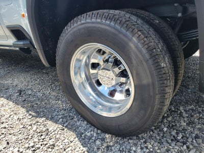 2026 GMC Sierra 3500 HD Crew Cab Long Box 4-Wheel Drive Denali Ultimate
