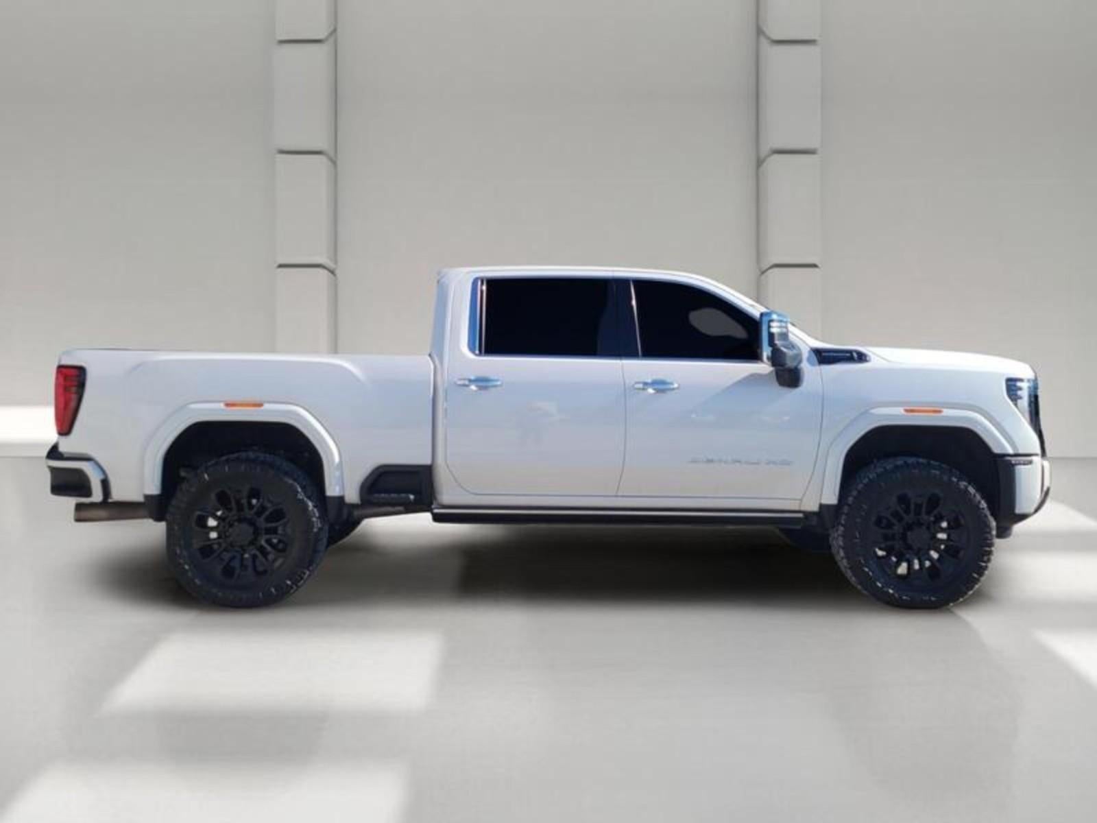 2025 GMC Sierra 3500 HD Denali Ultimate