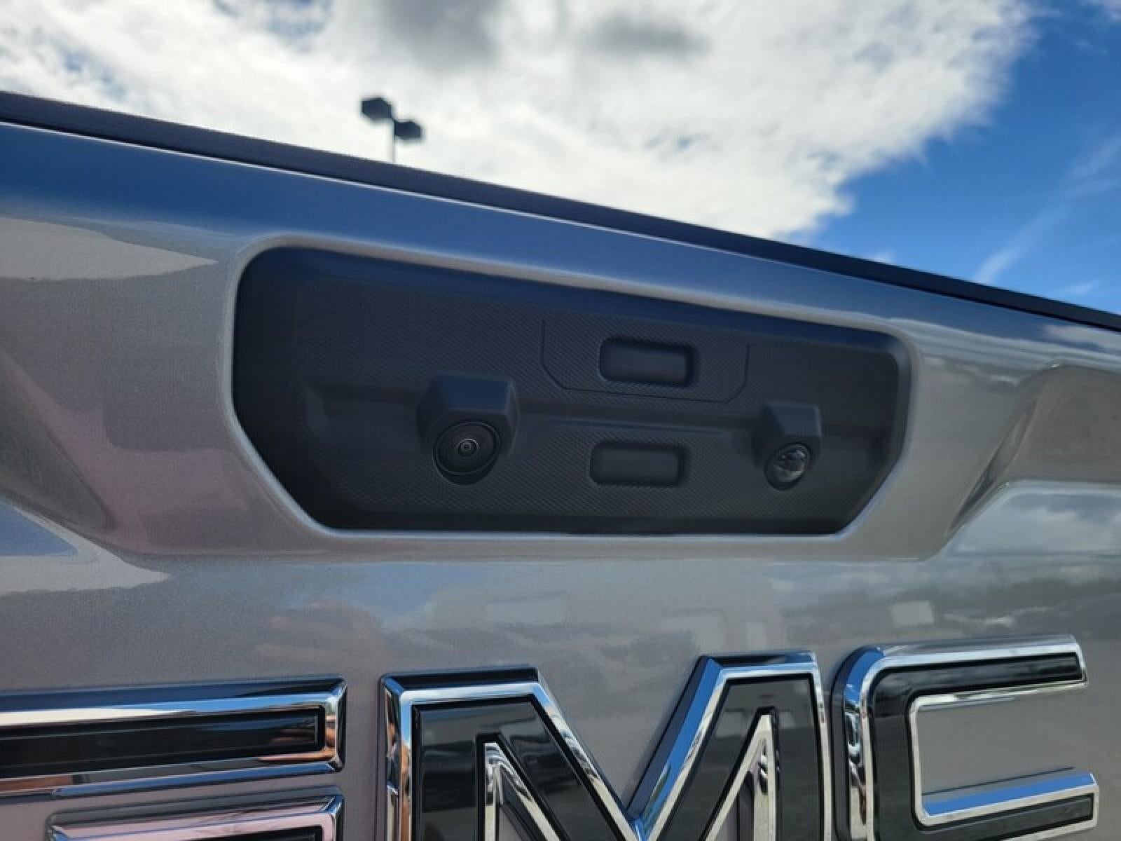 2026 GMC Sierra 3500 HD Crew Cab Long Box 4-Wheel Drive Denali Ultimate