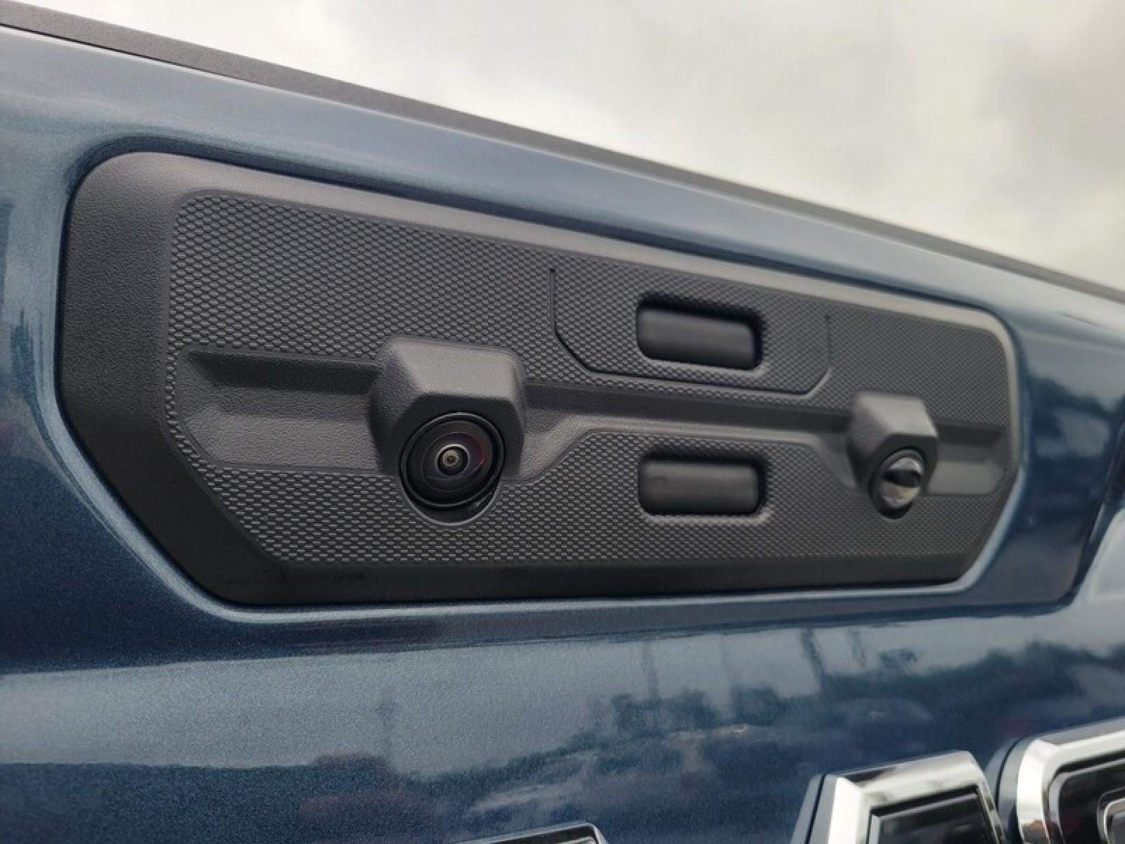 2026 GMC Sierra 3500 HD Crew Cab Long Box 4-Wheel Drive Denali Ultimate