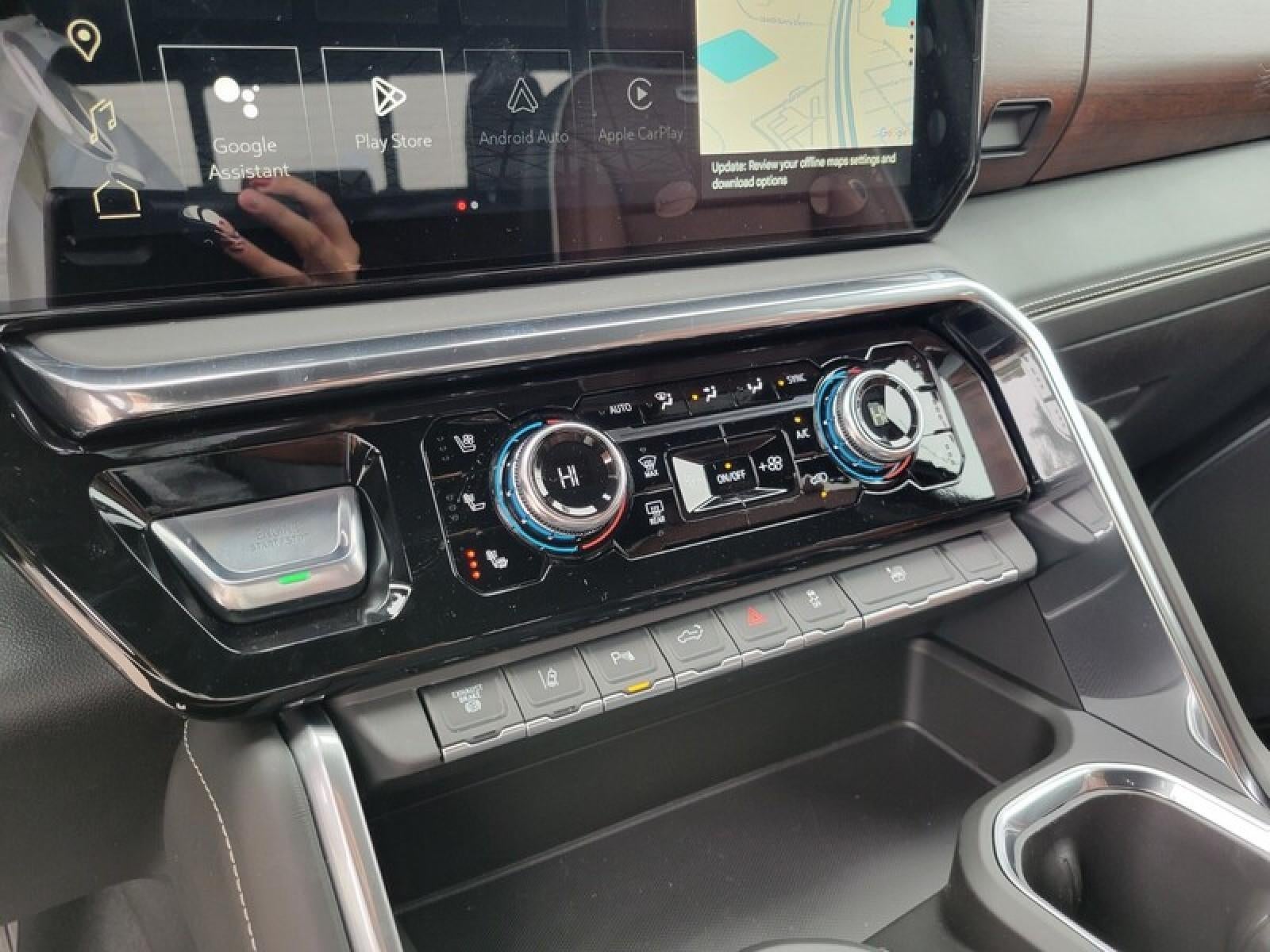 2026 GMC Sierra 3500 HD Crew Cab Long Box 4-Wheel Drive Denali Ultimate