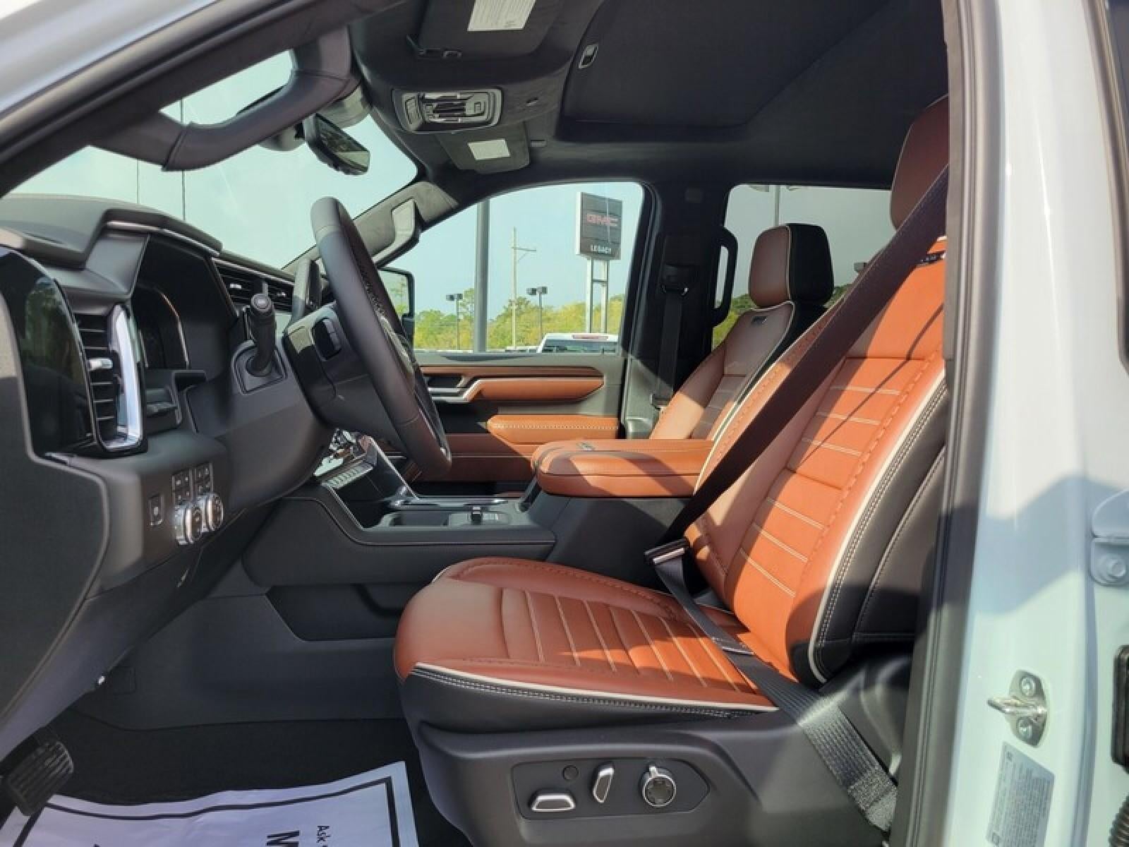 2026 GMC Sierra 3500 HD Crew Cab Long Box 4-Wheel Drive Denali Ultimate