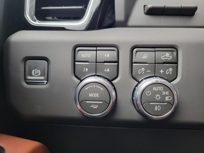 2026 GMC Sierra 3500 HD Crew Cab Long Box 4-Wheel Drive Denali Ultimate