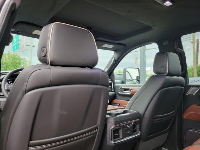 2026 GMC Sierra 3500 HD Crew Cab Long Box 4-Wheel Drive Denali Ultimate