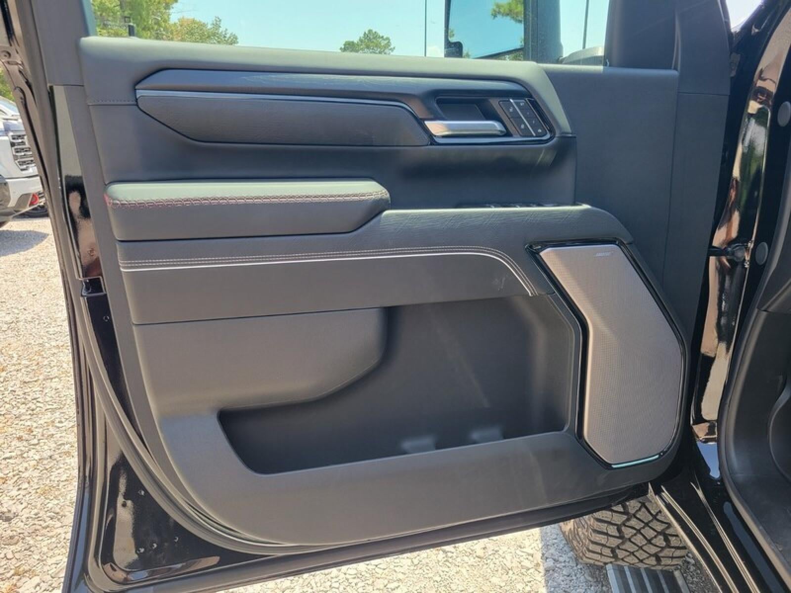 2026 GMC Sierra 2500 HD Crew Cab Standard Box 4-Wheel Drive AT4X