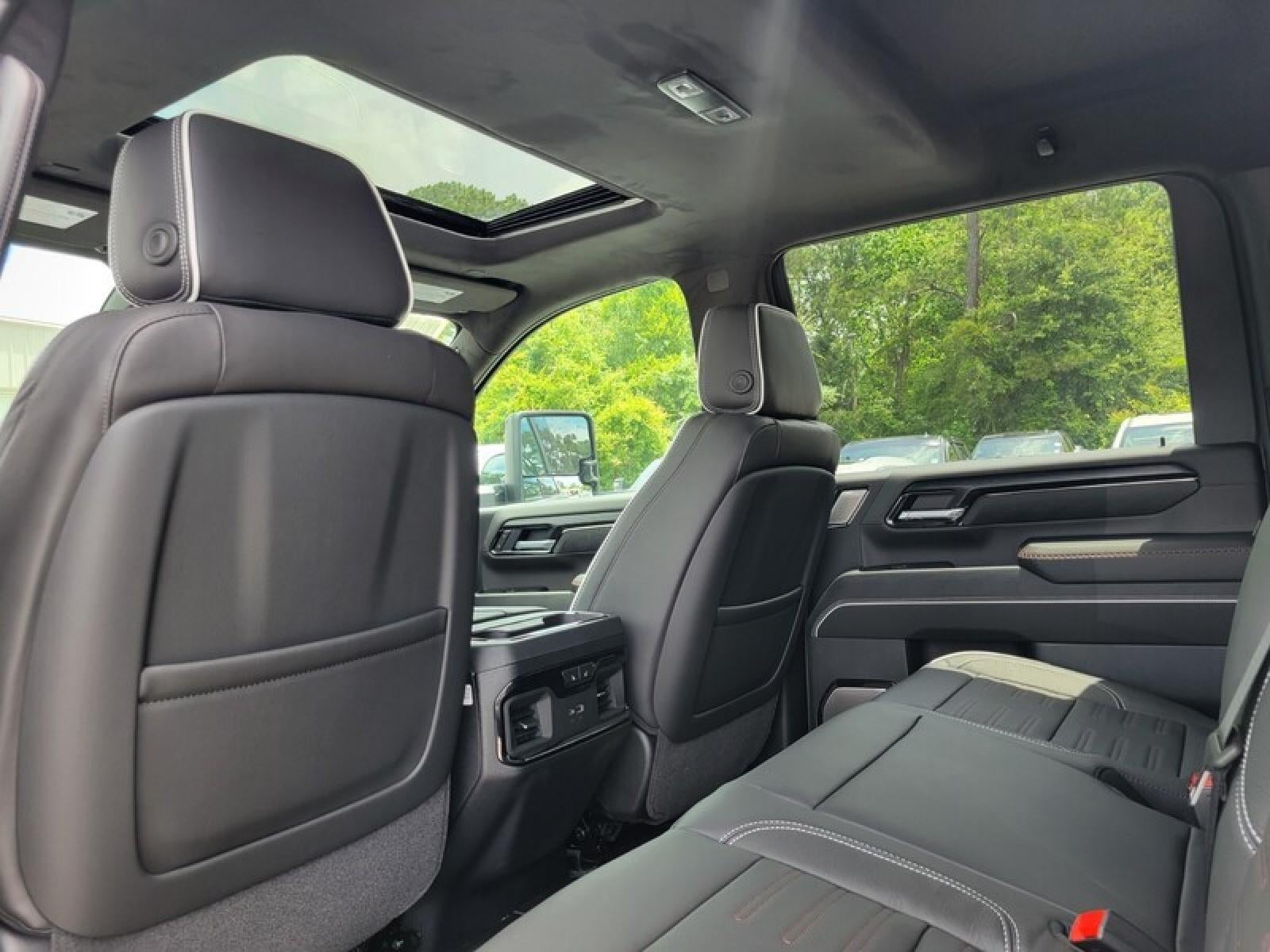 2026 GMC Sierra 2500 HD Crew Cab Standard Box 4-Wheel Drive AT4X