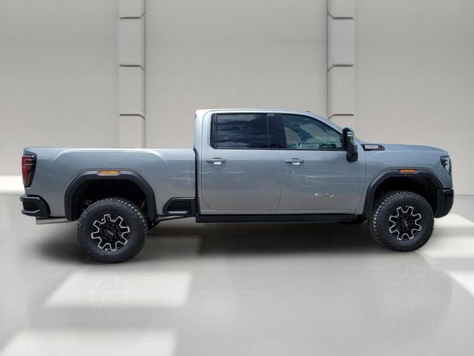 2026 GMC Sierra 2500 HD Crew Cab Standard Box 4-Wheel Drive AT4X