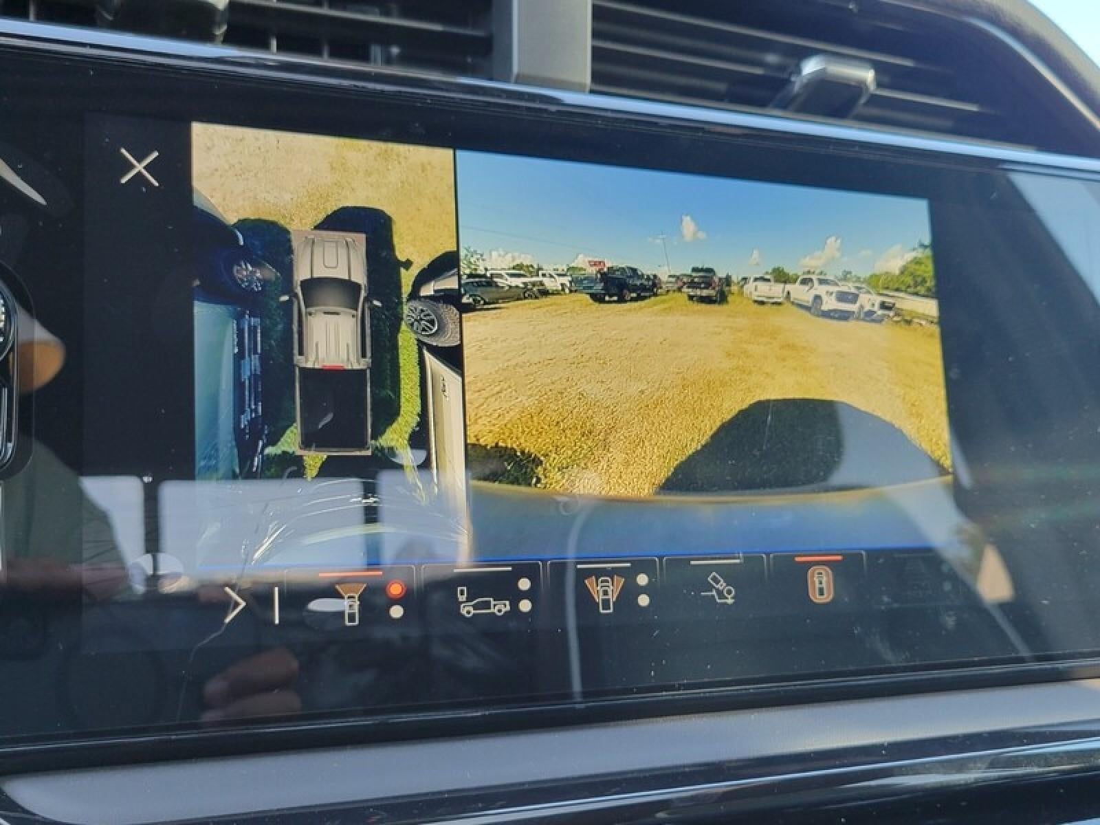 2026 GMC Sierra 2500 HD Crew Cab Standard Box 4-Wheel Drive AT4X