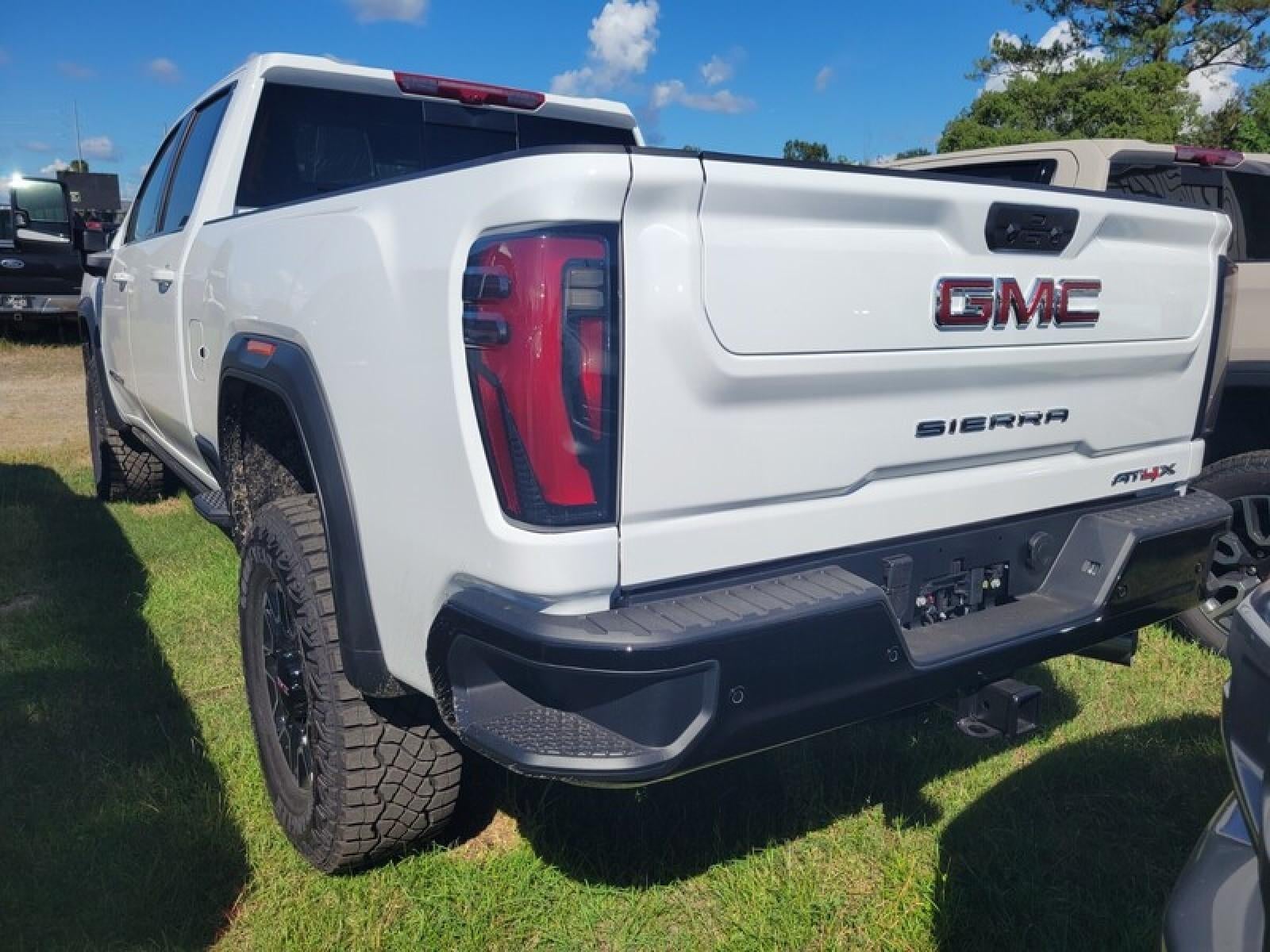 2026 GMC Sierra 2500 HD Crew Cab Standard Box 4-Wheel Drive AT4X