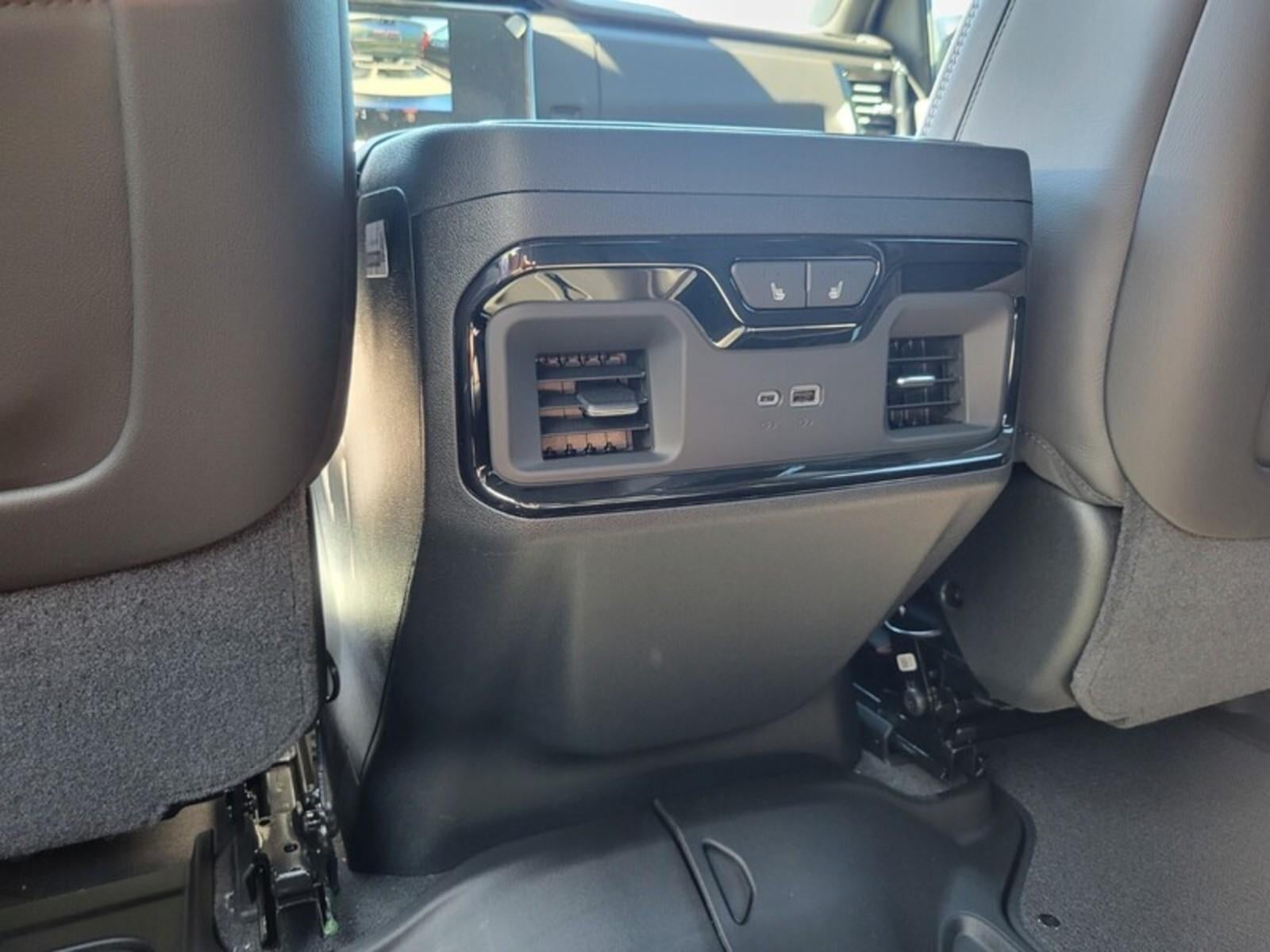 2026 GMC Sierra 2500 HD Crew Cab Standard Box 4-Wheel Drive AT4X