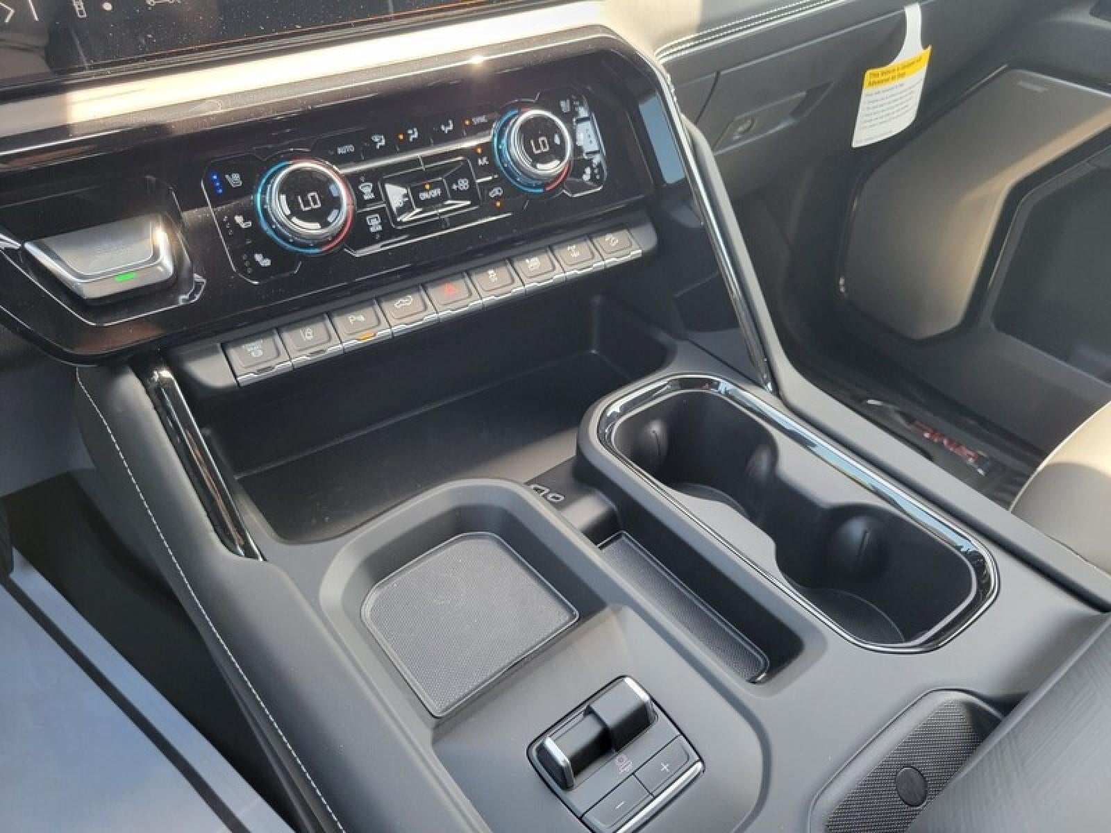 2026 GMC Sierra 2500 HD Crew Cab Standard Box 4-Wheel Drive AT4X