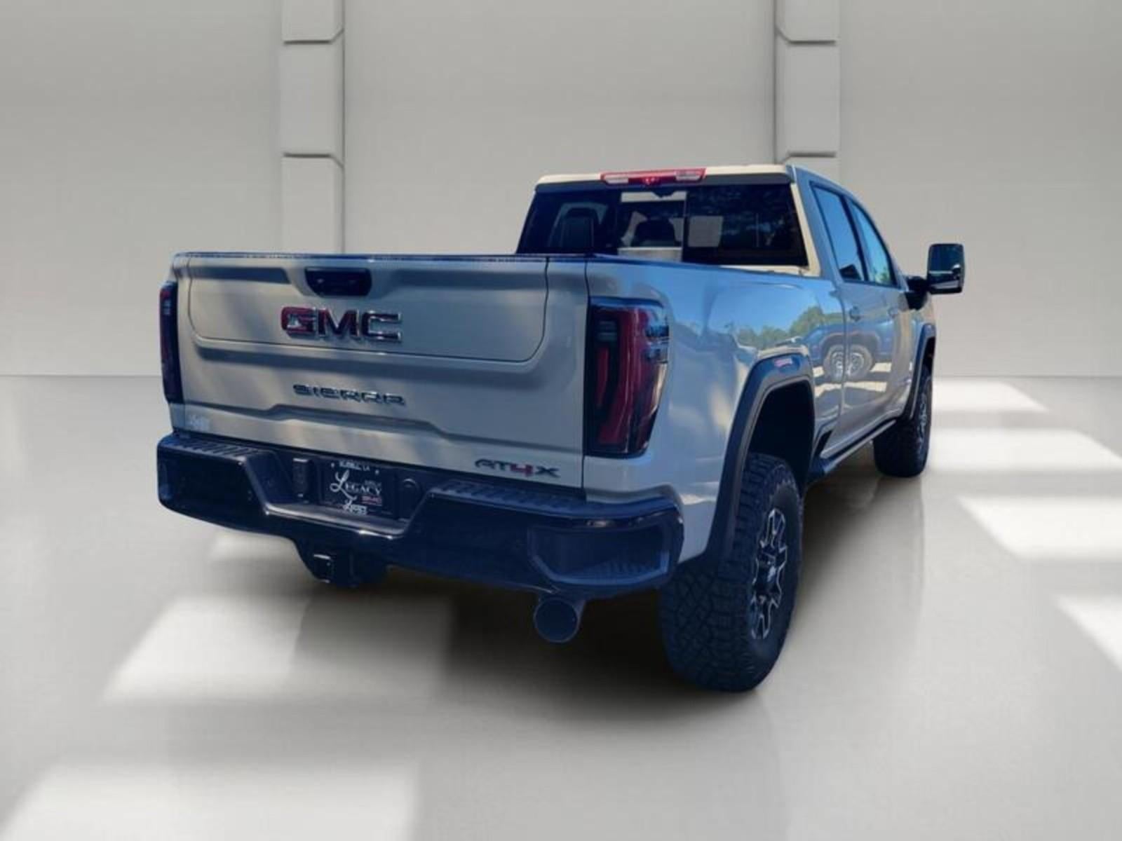 2026 GMC Sierra 2500 HD Crew Cab Standard Box 4-Wheel Drive AT4X