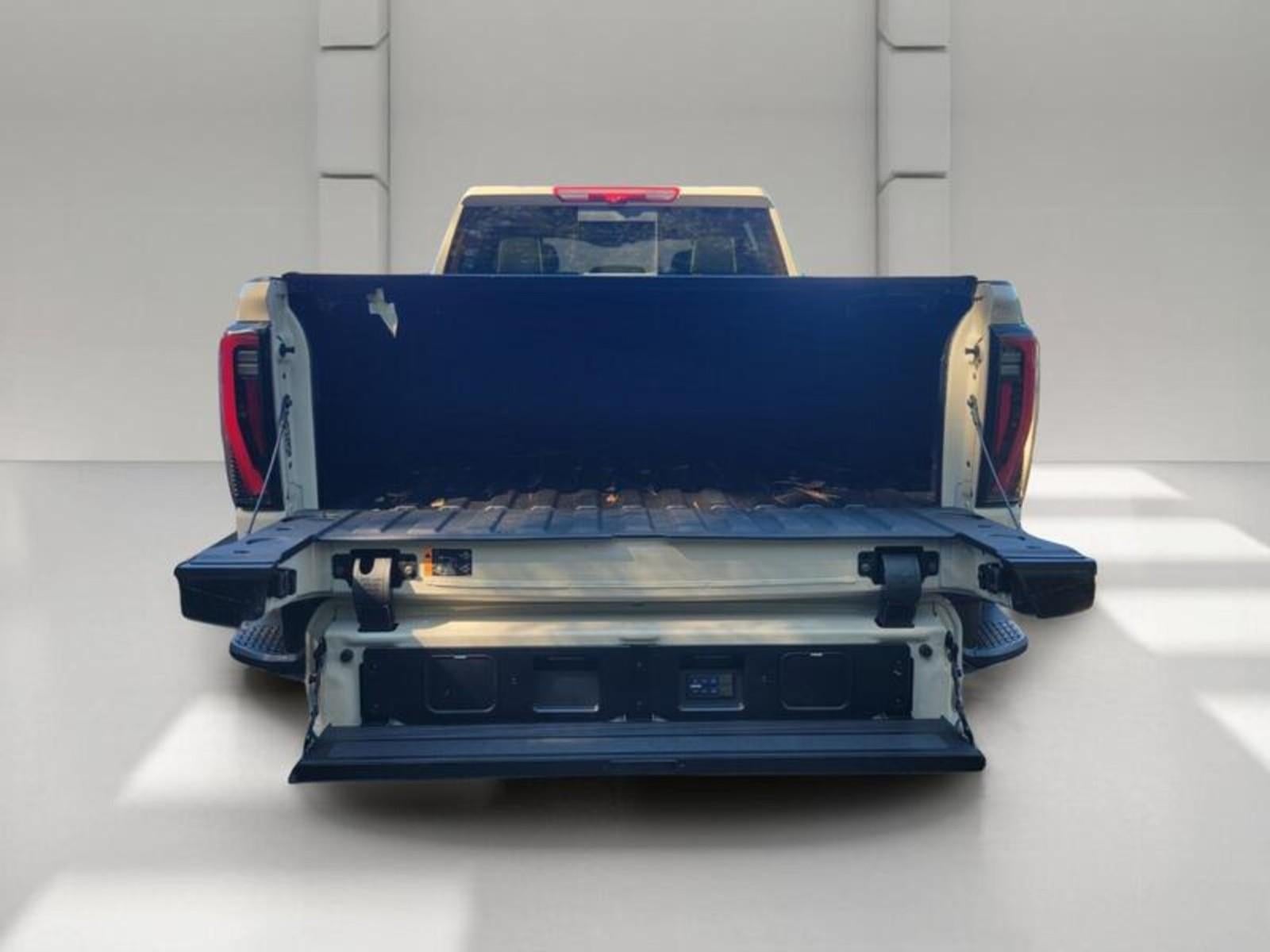 2026 GMC Sierra 2500 HD Crew Cab Standard Box 4-Wheel Drive AT4X