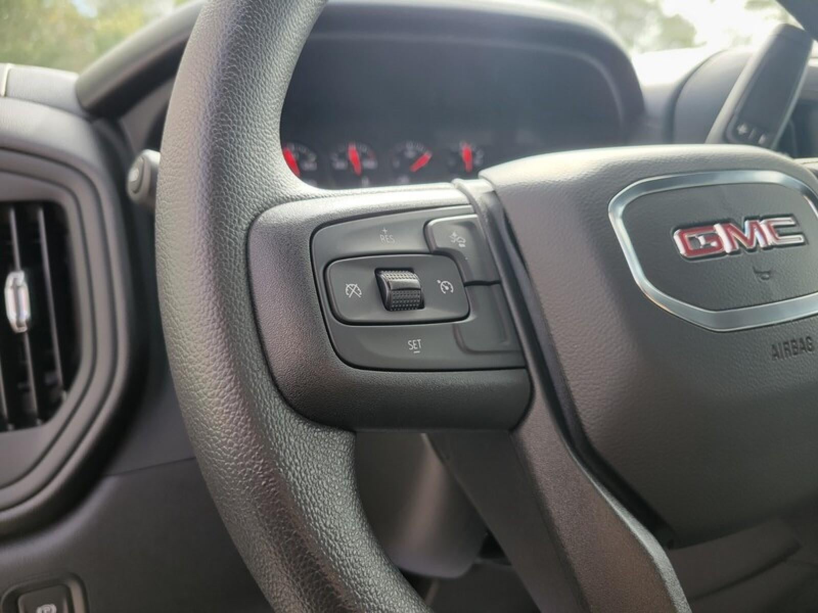 2026 GMC Sierra 2500 HD Double Cab Standard Box 4-Wheel Drive Pro