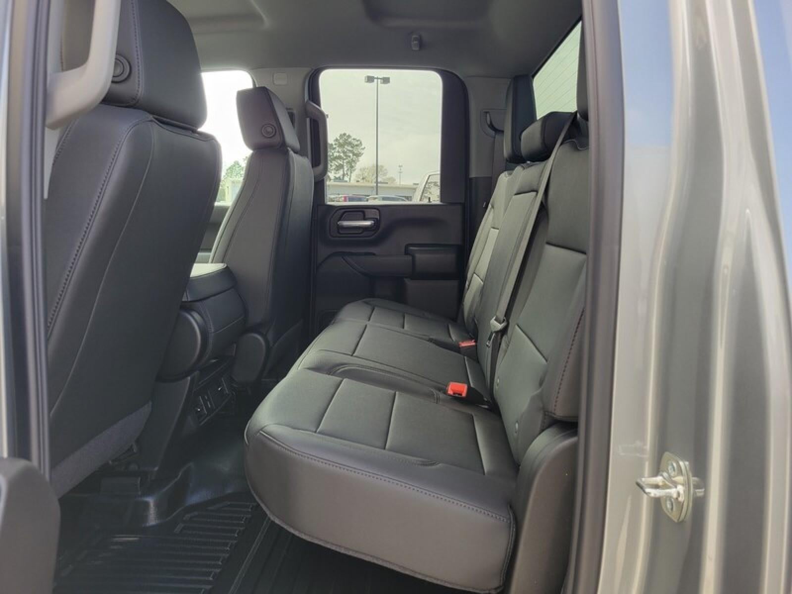 2026 GMC Sierra 2500 HD Double Cab Standard Box 4-Wheel Drive Pro