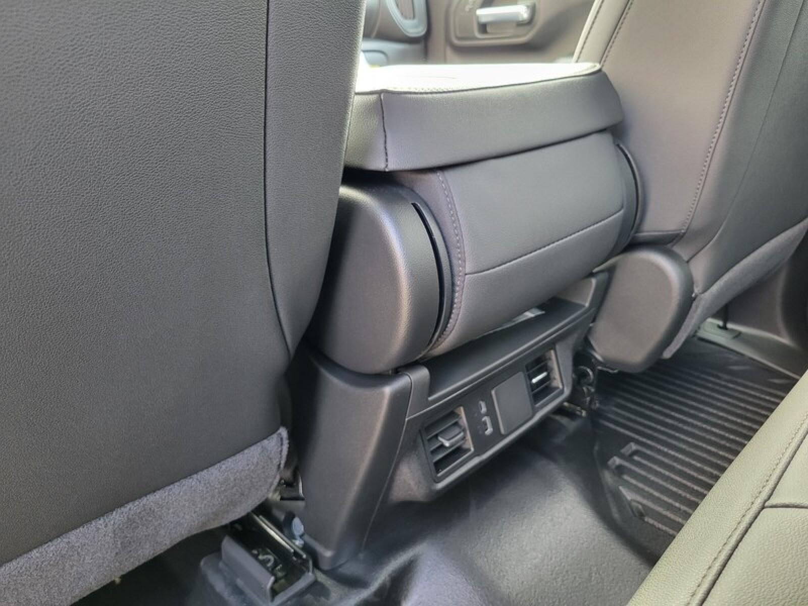 2026 GMC Sierra 2500 HD Double Cab Standard Box 4-Wheel Drive Pro