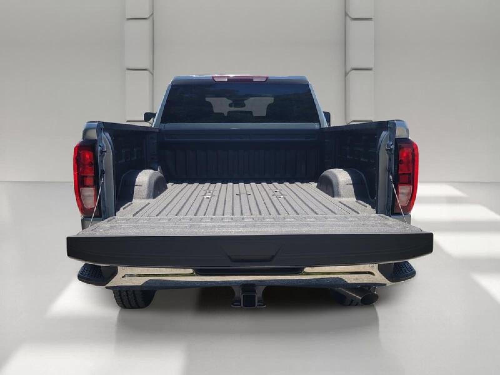 2026 GMC Sierra 2500 HD Double Cab Standard Box 4-Wheel Drive Pro