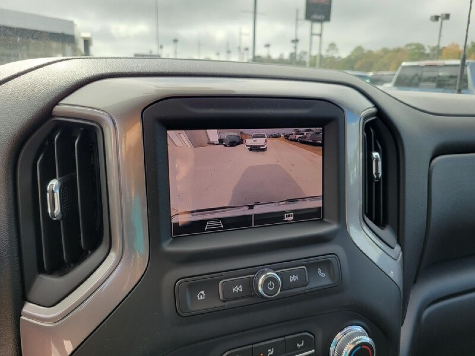 2026 GMC Sierra 2500 HD Double Cab Standard Box 4-Wheel Drive Pro