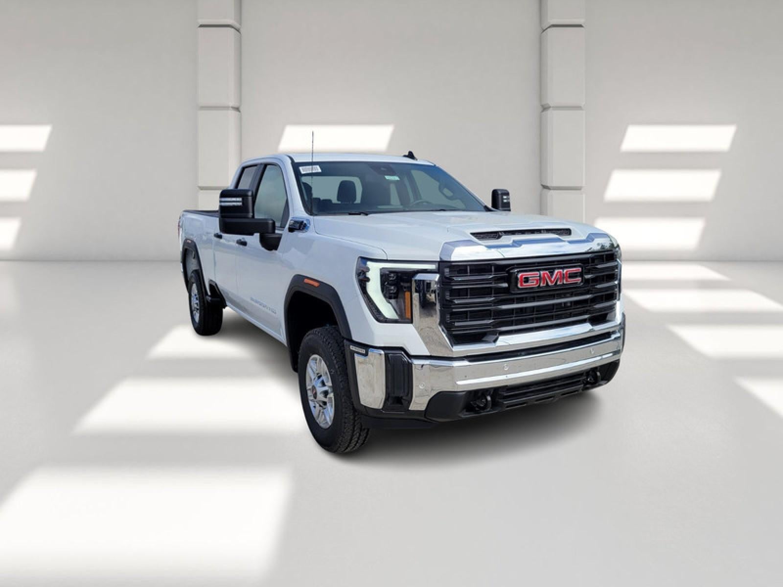 2026 GMC Sierra 2500 HD Double Cab Standard Box 4-Wheel Drive Pro