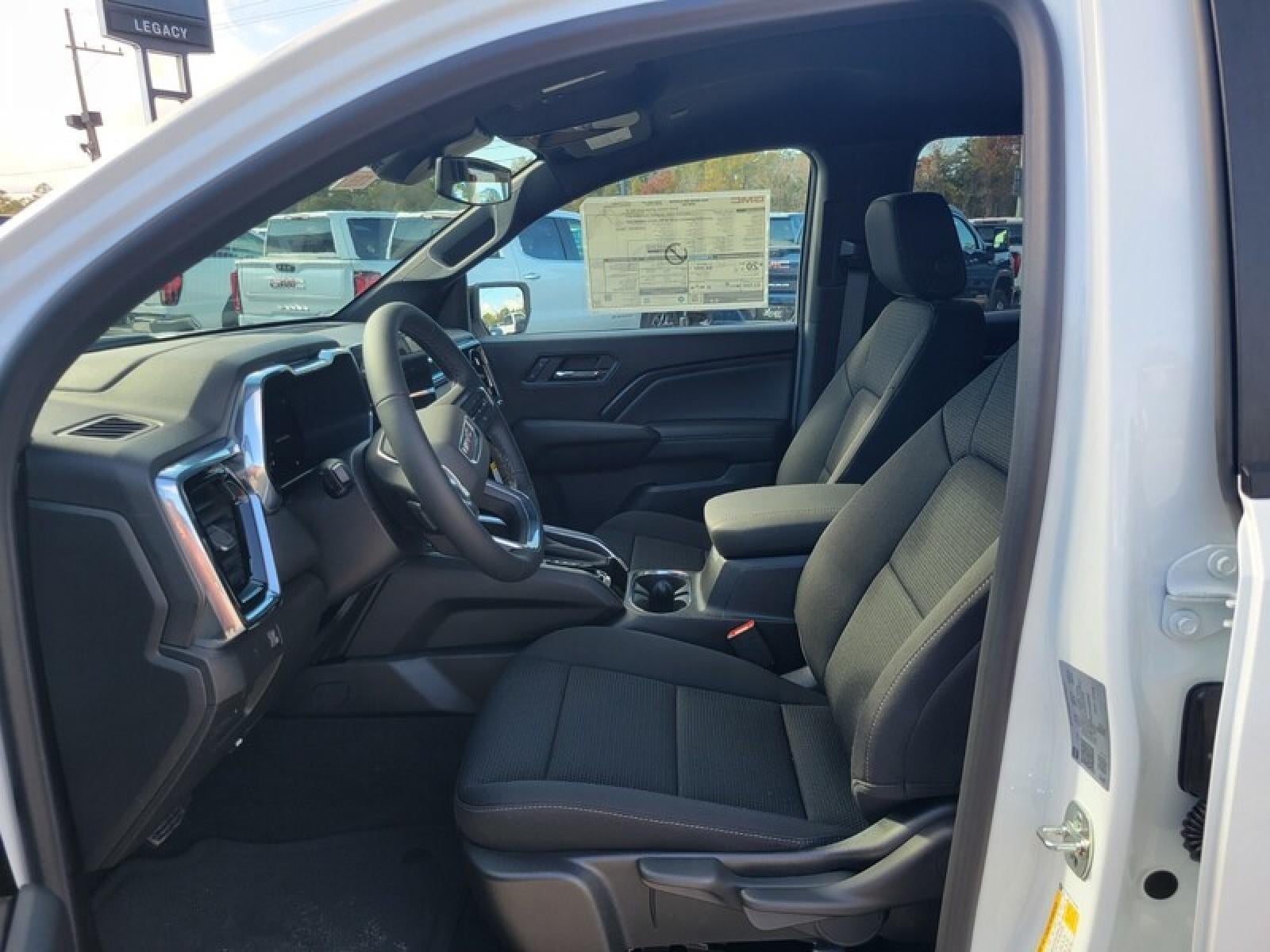 2026 GMC Canyon Crew Cab Short Box 2-Wheel Drive Elevation