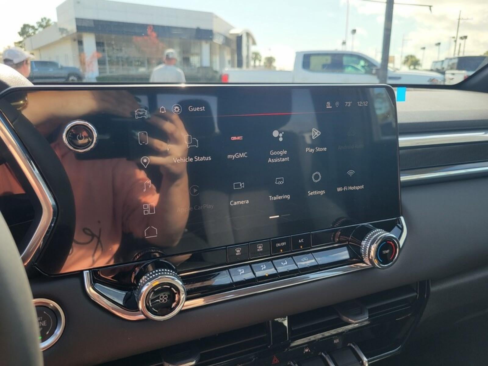 2026 GMC Canyon Crew Cab Short Box 2-Wheel Drive Elevation