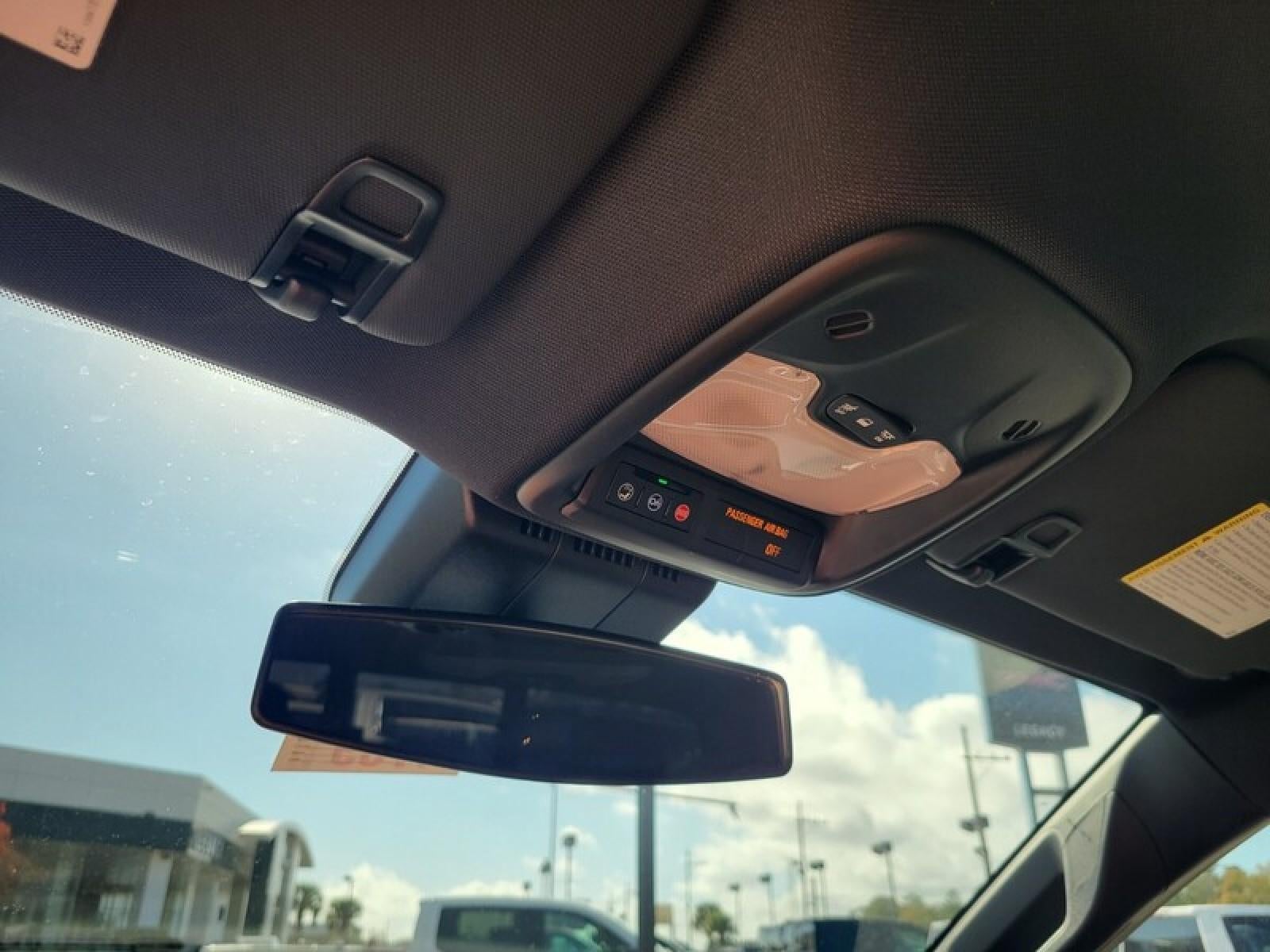 2026 GMC Canyon Crew Cab Short Box 2-Wheel Drive Elevation