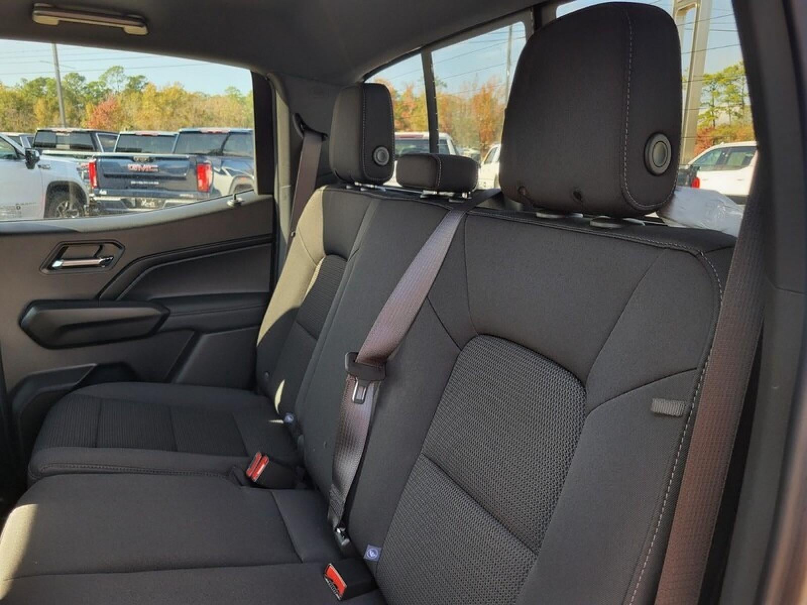 2026 GMC Canyon Crew Cab Short Box 2-Wheel Drive Elevation