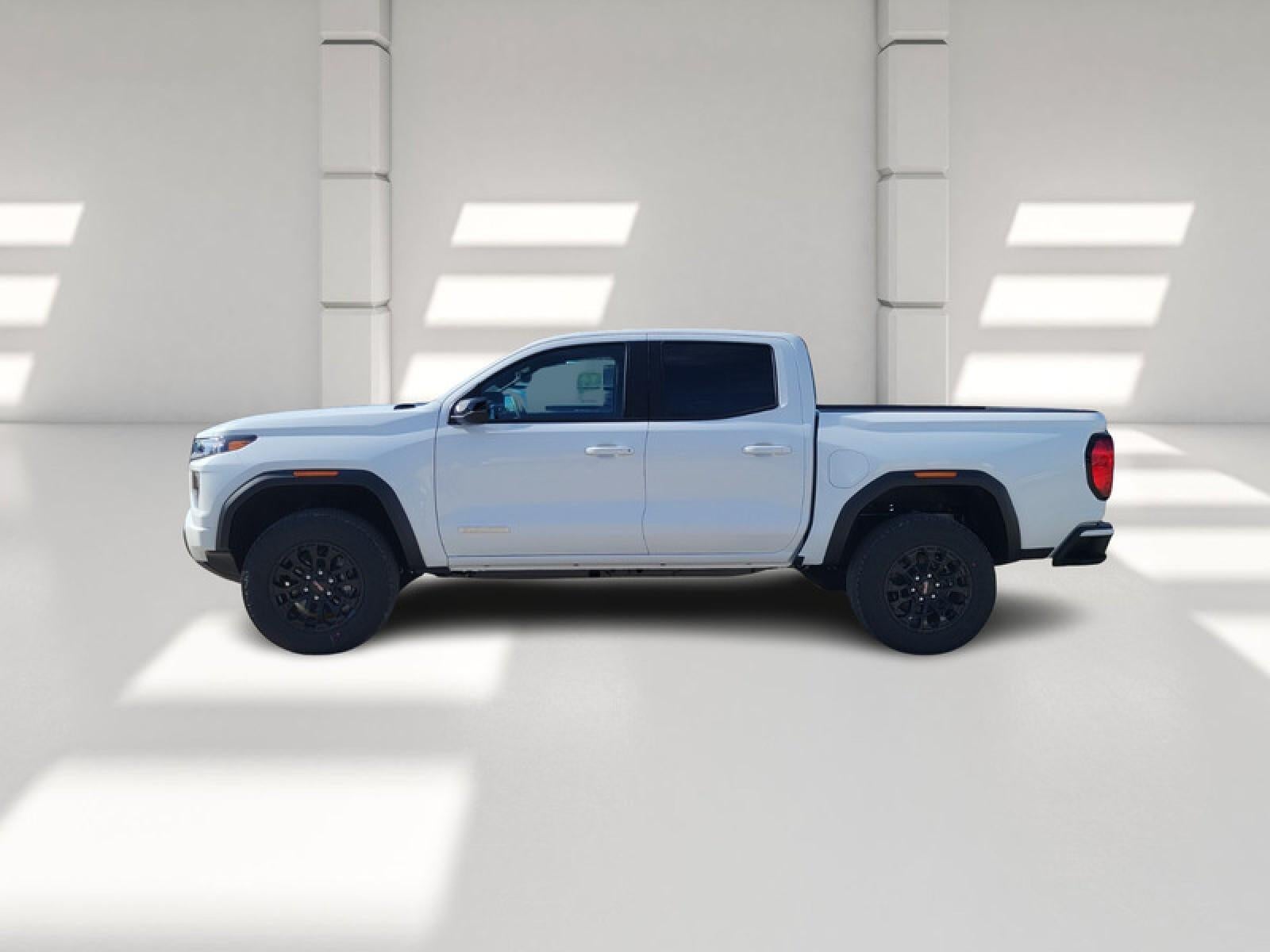 2026 GMC Canyon Crew Cab Short Box 2-Wheel Drive Elevation