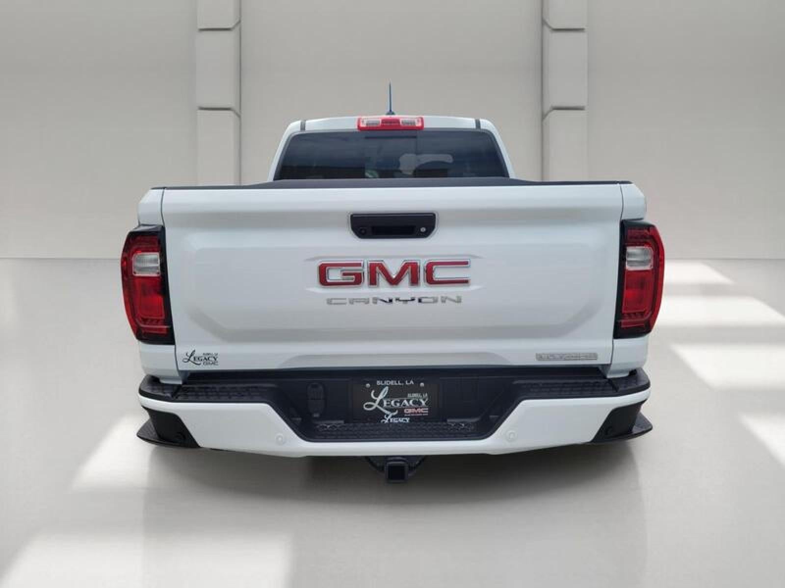 2026 GMC Canyon Crew Cab Short Box 2-Wheel Drive Elevation