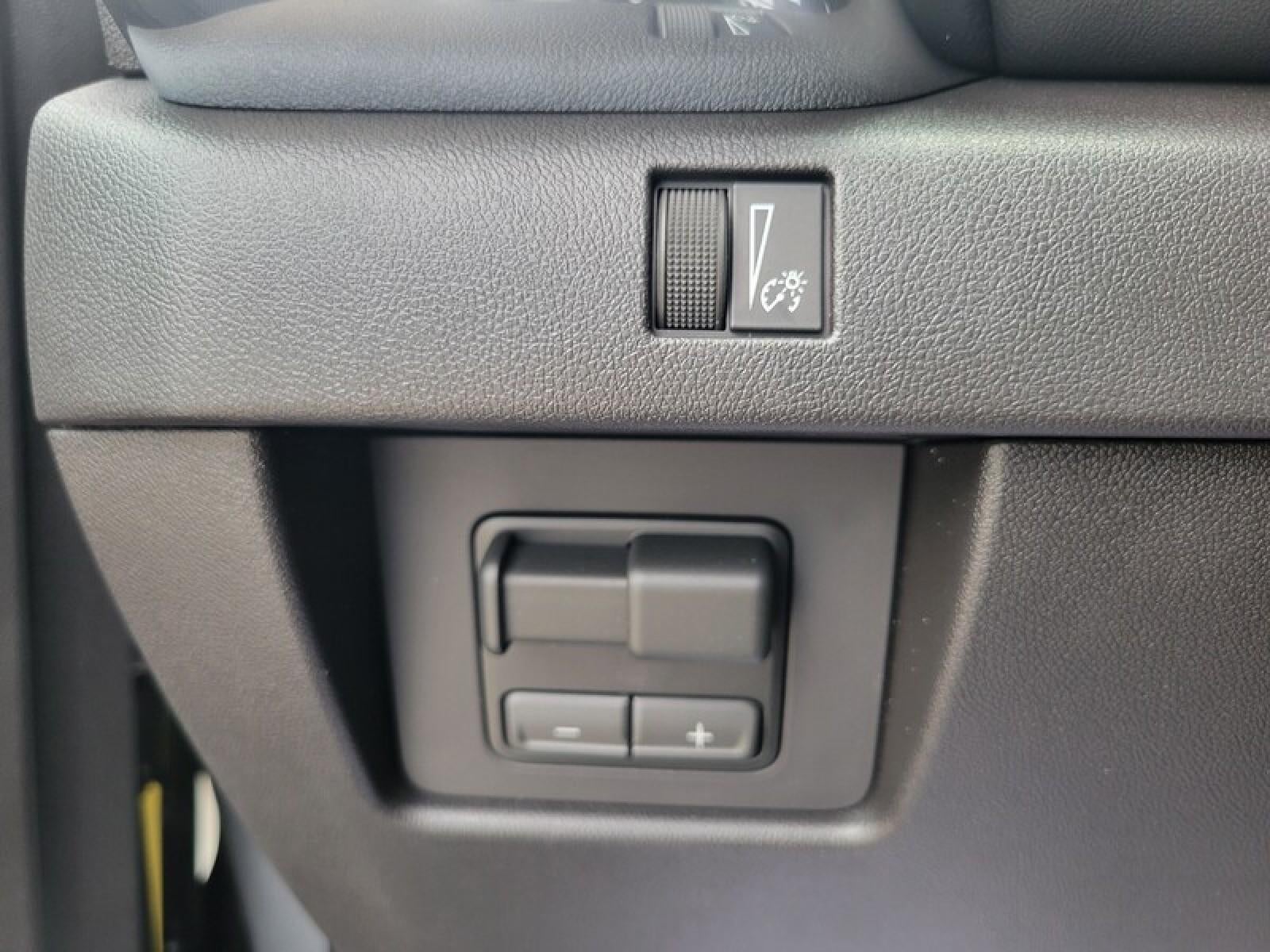 2026 GMC Canyon Crew Cab Short Box 2-Wheel Drive Elevation