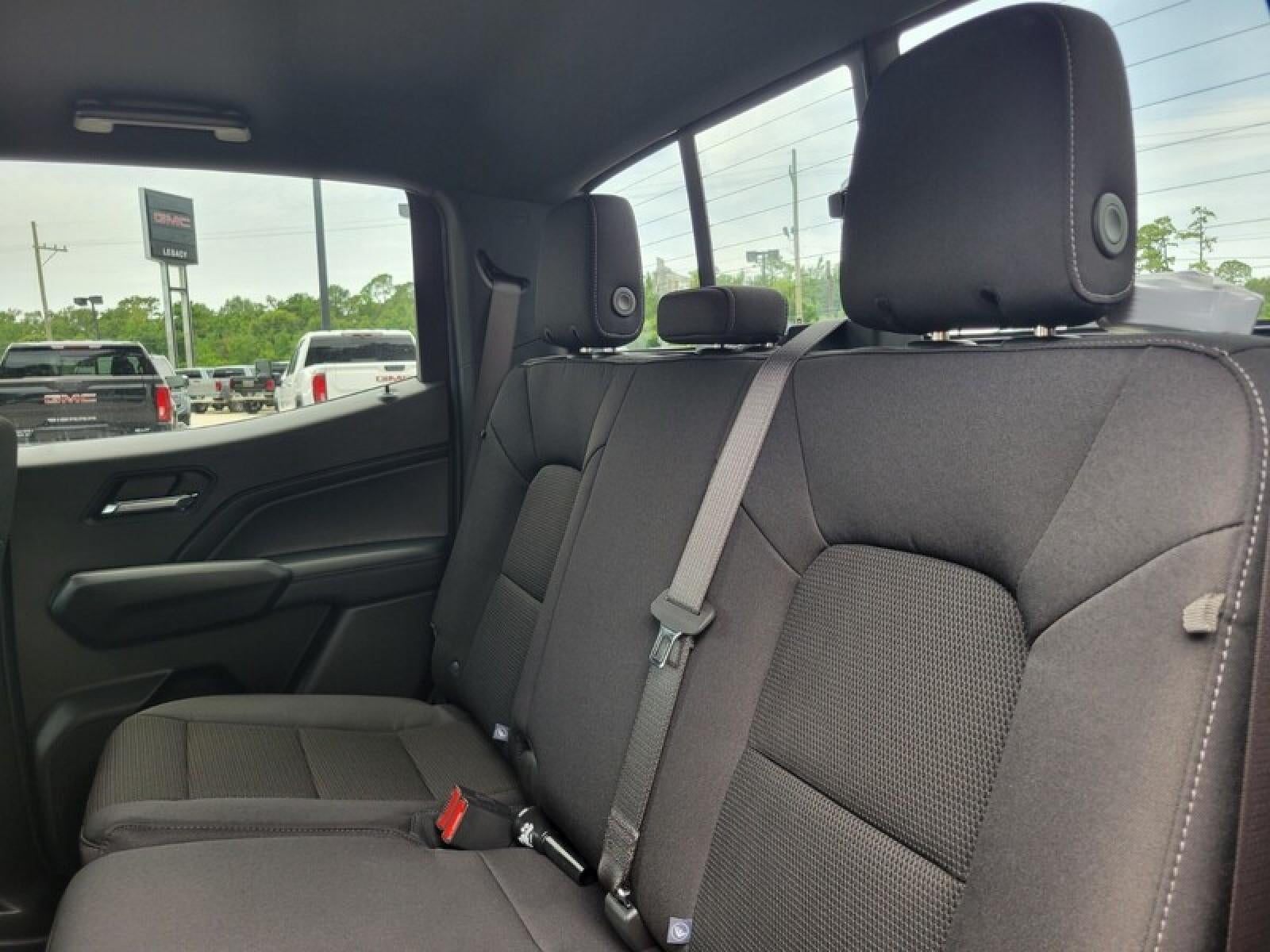 2026 GMC Canyon Crew Cab Short Box 2-Wheel Drive Elevation