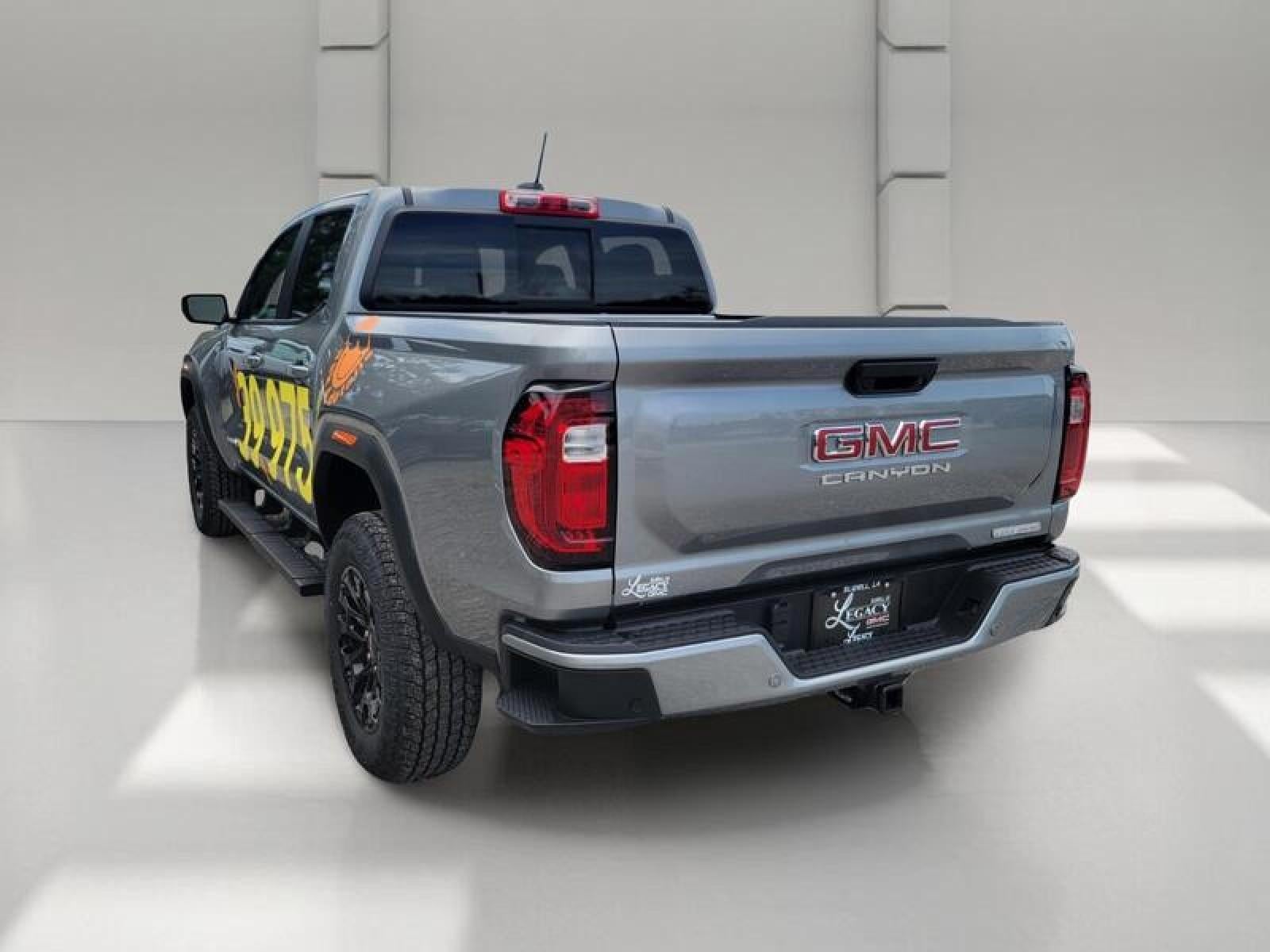 2026 GMC Canyon Crew Cab Short Box 2-Wheel Drive Elevation