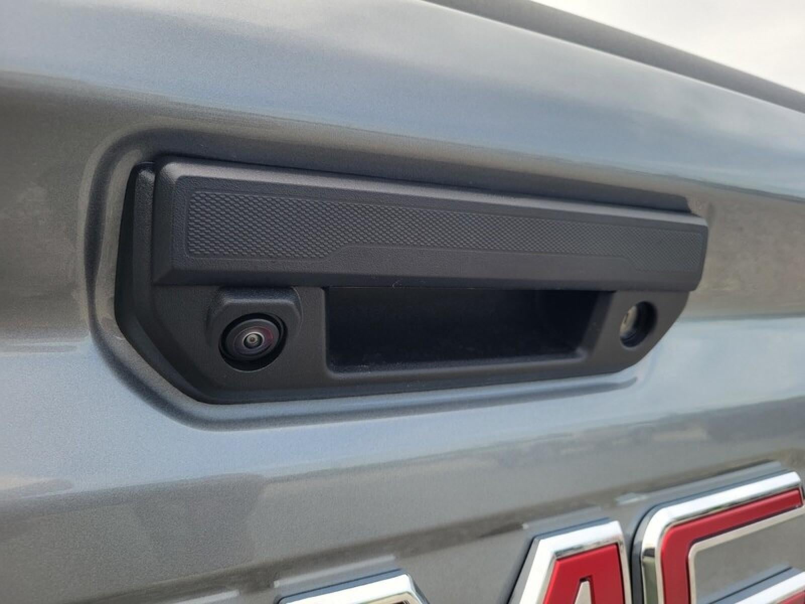 2026 GMC Canyon Crew Cab Short Box 2-Wheel Drive Elevation