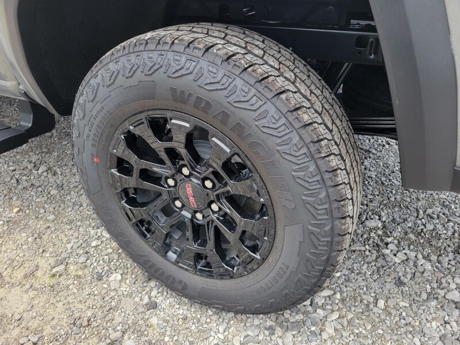 2026 GMC Canyon Crew Cab Short Box 2-Wheel Drive Elevation