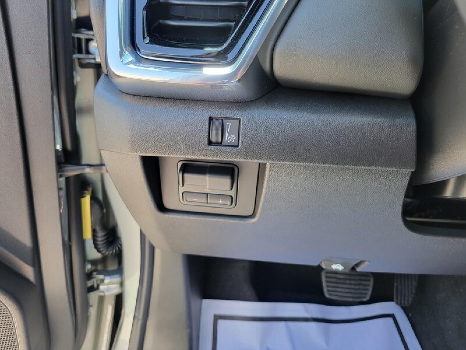 2026 GMC Canyon Crew Cab Short Box 2-Wheel Drive Elevation