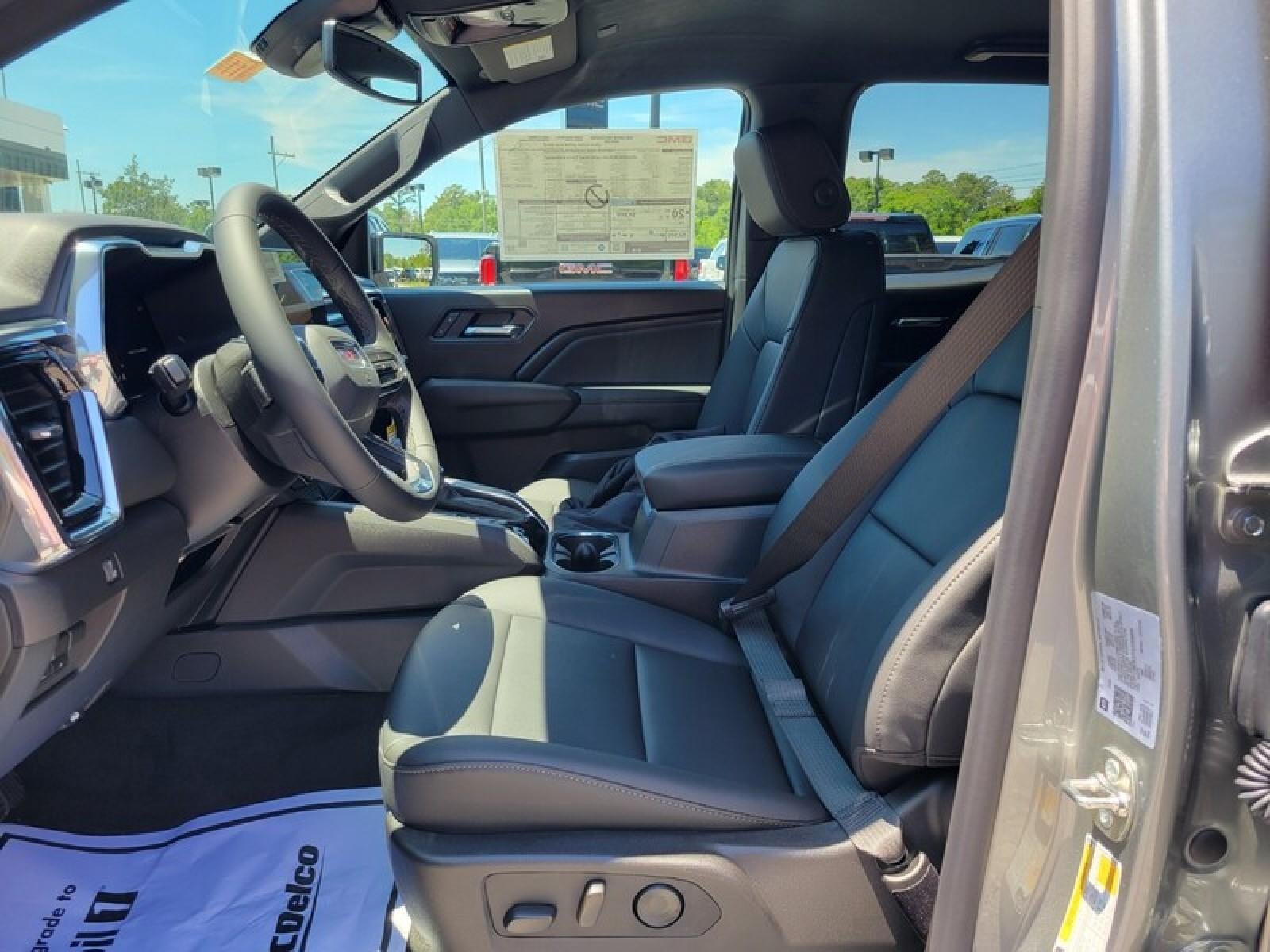2026 GMC Canyon Crew Cab Short Box 2-Wheel Drive Elevation