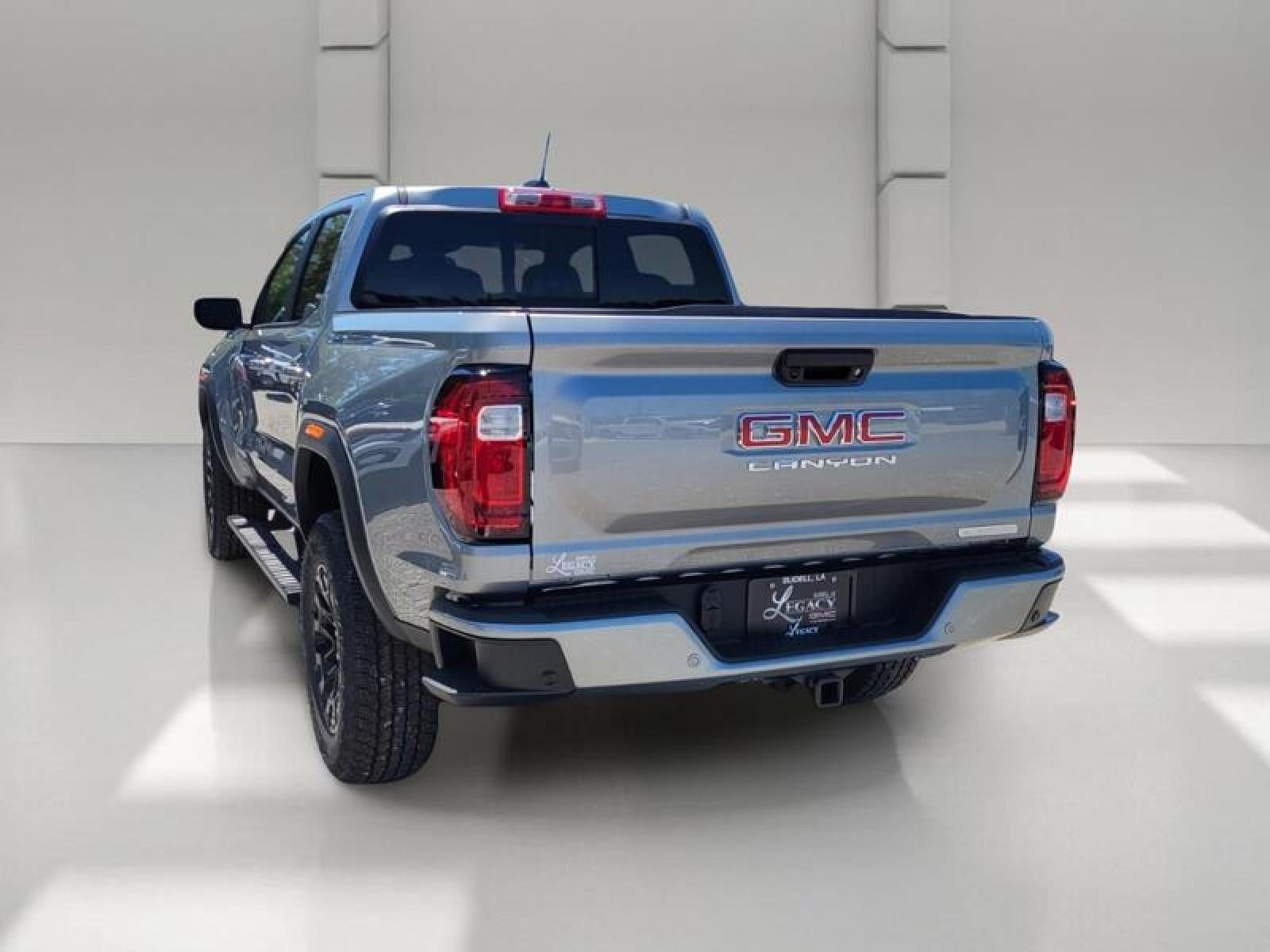 2026 GMC Canyon Crew Cab Short Box 2-Wheel Drive Elevation