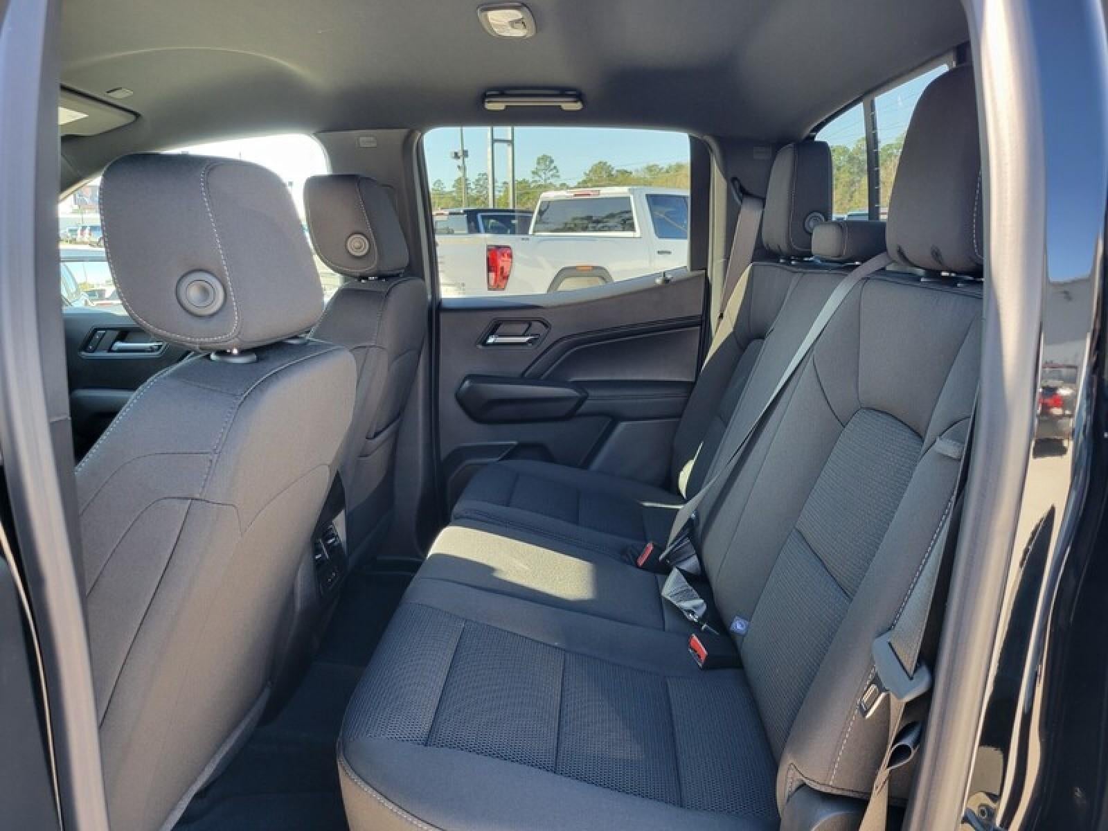 2026 GMC Canyon Crew Cab Short Box 2-Wheel Drive Elevation