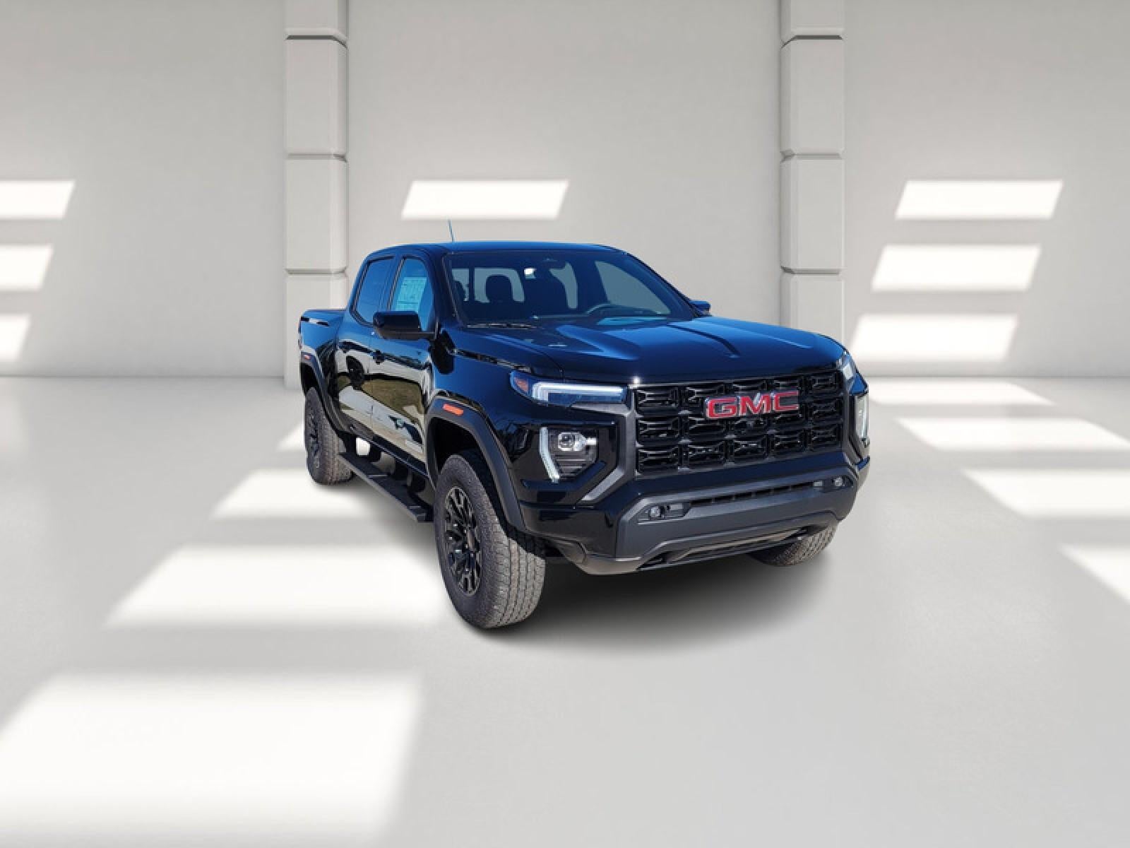 2026 GMC Canyon Crew Cab Short Box 2-Wheel Drive Elevation