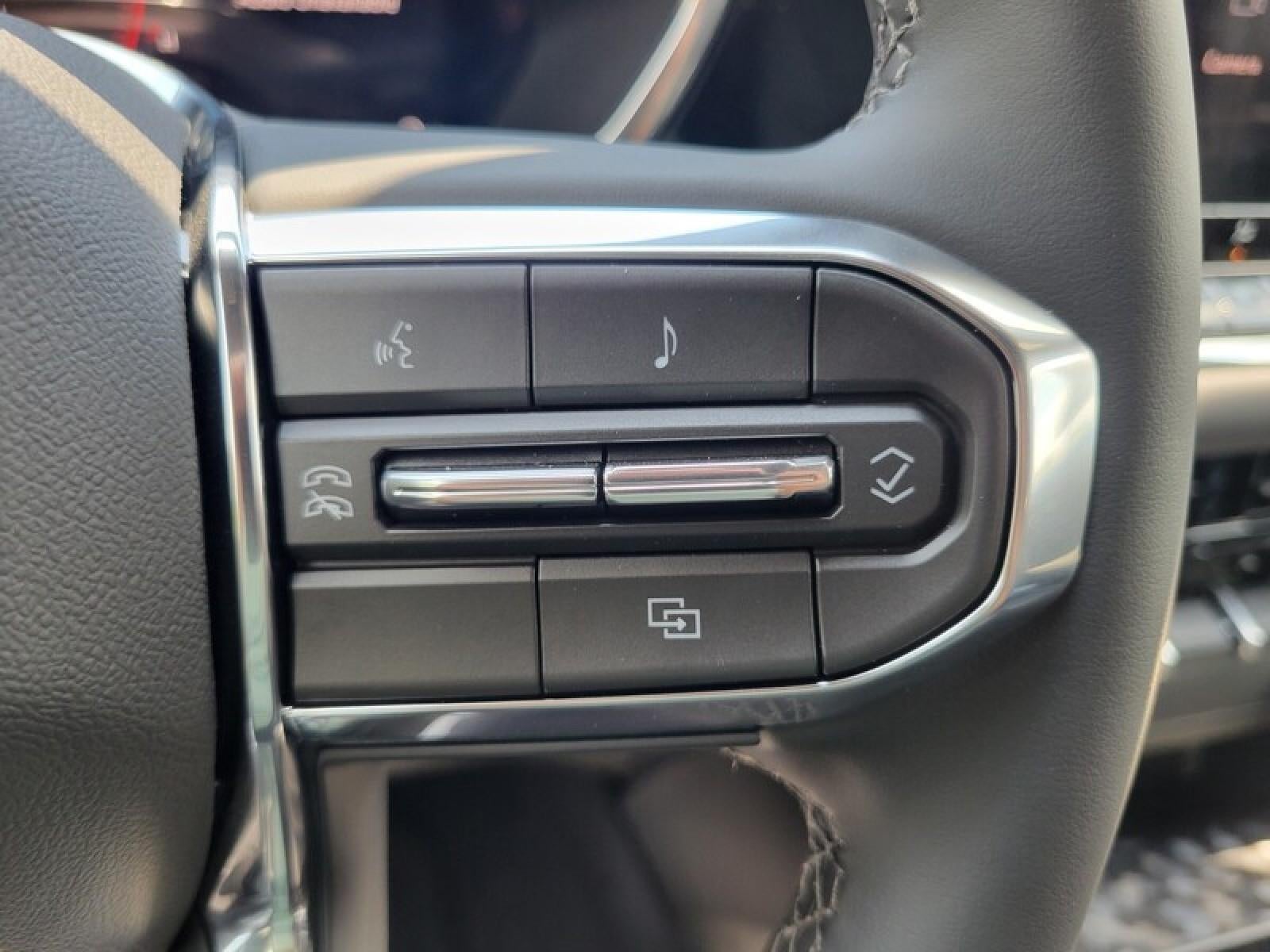 2026 GMC Canyon Crew Cab Short Box 2-Wheel Drive Elevation
